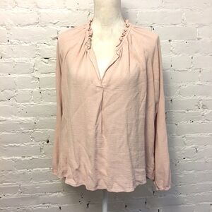 Xirena relaxed ruffle neck Camila top pink size large
